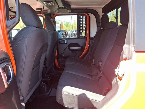 Used 2020 Jeep Gladiator Sport w/ Quick Order Package 24S AWD/4WD image 11