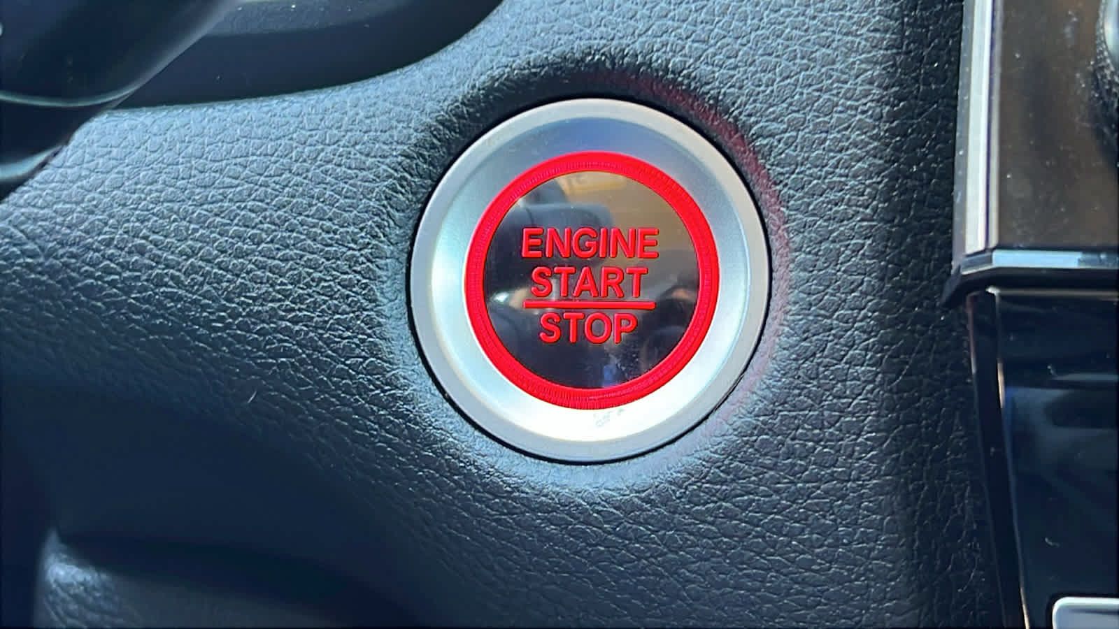 Used 2018 Honda CR-V EX-L image 17