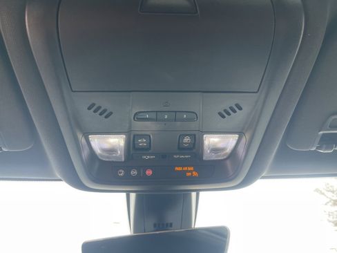 Certified 2021 Chevrolet Blazer Premier w/ Driver Confidence II Package image 34