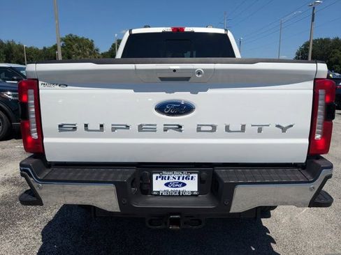 Used 2025 Ford F250 Lariat w/ Chrome Package AWD/4WD image 6