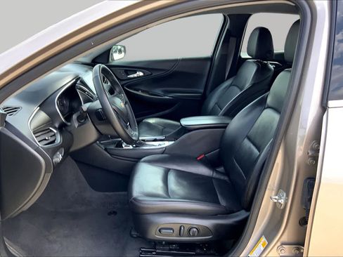 Used 2024 Chevrolet Malibu LT FWD image 8