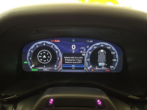 Used 2025 Toyota Camry XLE w/ Premium Plus Package AWD/4WD image 17