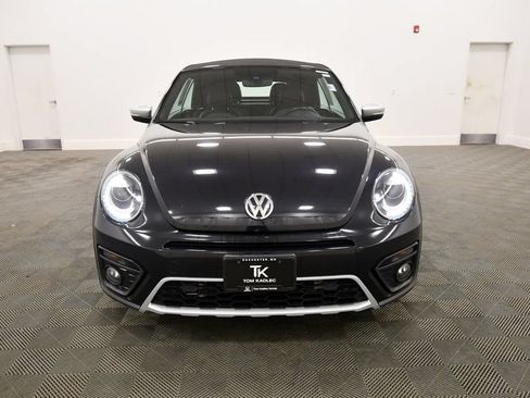 Used 2018 Volkswagen Beetle 2.0T Dune FWD image 11