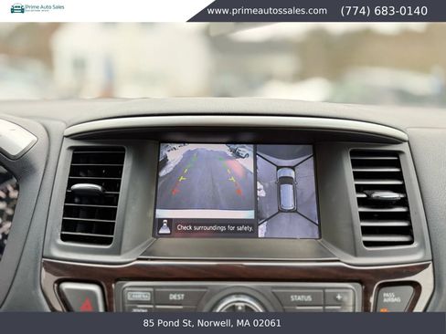 Used 2016 Nissan Pathfinder SL w/ SL Tech Package image 28