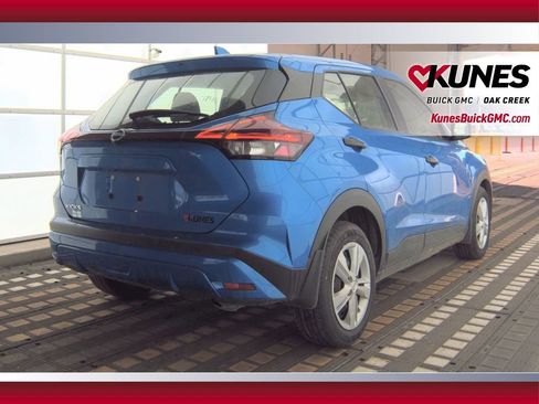 Used 2024 Nissan Kicks S w/ Interior Electronics Package image 5