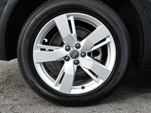 Used 2019 Audi Q5 2.0T Premium Plus image 46