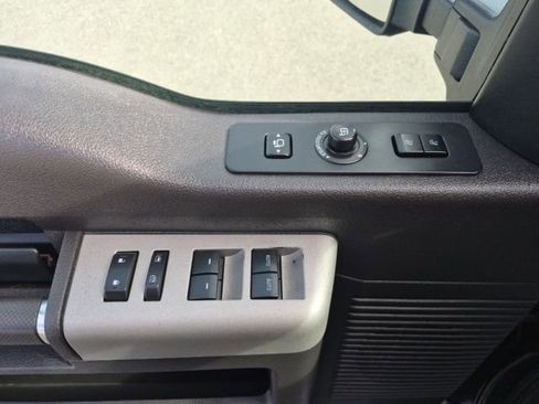 Used 2015 Ford F350 Lariat w/ Lariat Ultimate Package AWD/4WD image 15