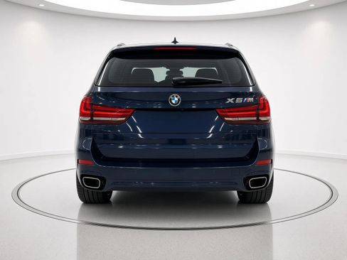 Used 2016 BMW X5 xDrive50i w/ M Sport AWD/4WD image 4