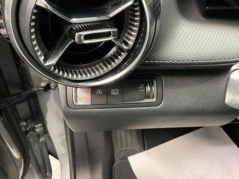 New 2026 Chevrolet Equinox LT FWD image 12