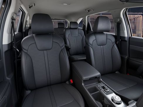 New 2026 Kia Sorento EX w/ EX Premium Package AWD/4WD image 15