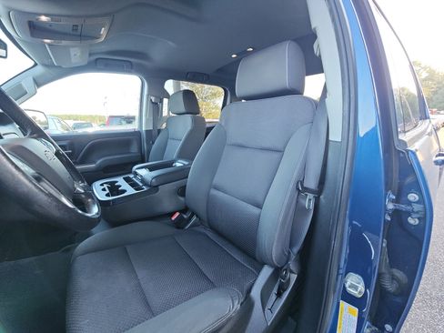 Used 2018 Chevrolet Silverado 1500 LT w/ All Star Edition AWD/4WD image 17