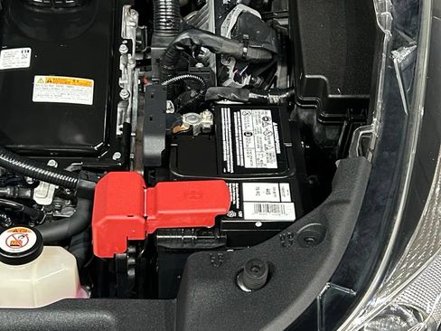 Used 2018 Toyota Prius Four FWD image 95