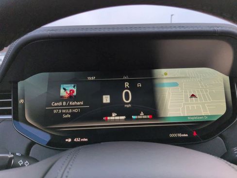 New 2026 Land Rover Range Rover SE image 34