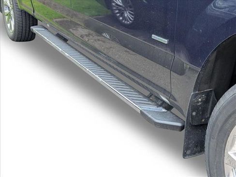 Used 2017 Ford F150 XLT w/ Equipment Group 302A Luxury image 11