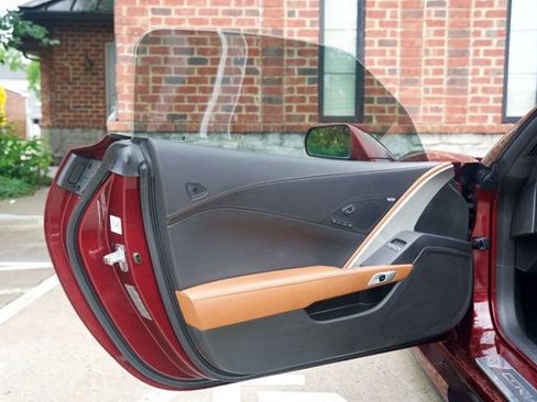 Used 2018 Chevrolet Corvette Z06 RWD image 20