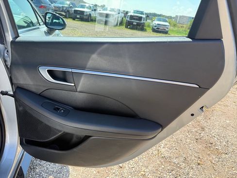 Used 2025 Hyundai Sonata SEL FWD image 38