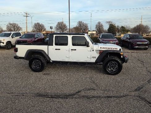 Used 2021 Jeep Gladiator Mojave image 17