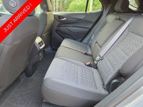 Used 2024 Chevrolet Equinox LT FWD image 22