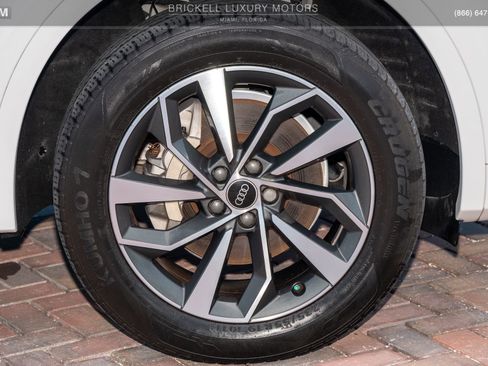 Used 2021 Audi Q5 2.0T Premium w/ Convenience Package image 44