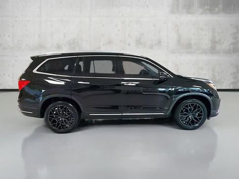 Used 2019 Honda Pilot Touring image 4