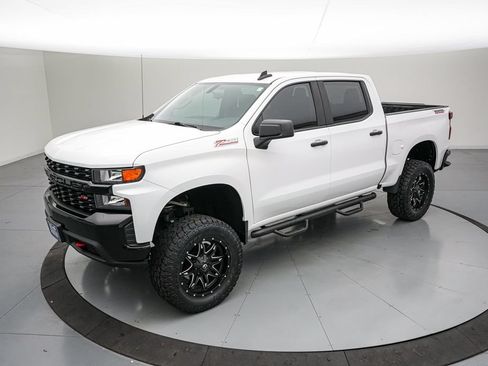 Used 2019 Chevrolet Silverado 1500 Custom Trail Boss w/ Custom Convenience Package AWD/4WD image 9