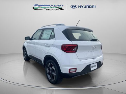 New 2026 Hyundai Venue SEL image 4