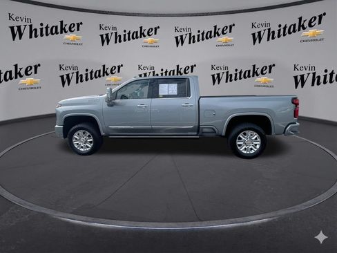 Certified 2025 Chevrolet Silverado 2500 High Country w/ High Country Premium Package AWD/4WD image 6