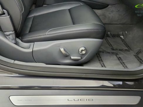 Used 2024 Lucid Air Touring AWD/4WD image 24