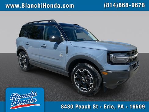 Used 2025 Ford Bronco Sport Outer Banks AWD/4WD image 1