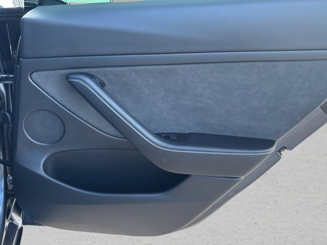 Used 2023 Tesla Model 3 Standard Range RWD image 11