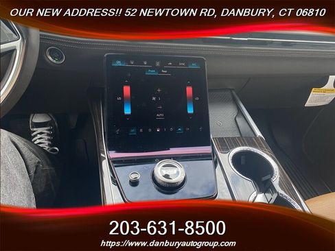 Used 2025 Cadillac Escalade Premium Luxury w/ Touring Package AWD/4WD image 18