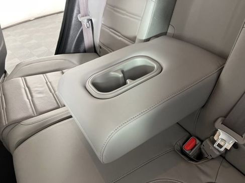 Used 2020 Honda CR-V Touring image 44
