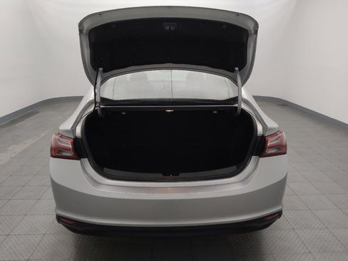 Used 2022 Chevrolet Malibu LT FWD image 29