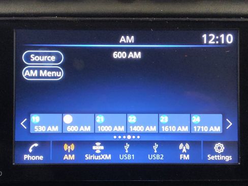 Used 2025 Nissan Versa SR w/ Trunk Package FWD image 25