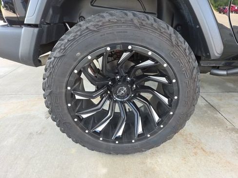Used 2019 Jeep Wrangler Sport w/ Quick Order Package 23S AWD/4WD image 63