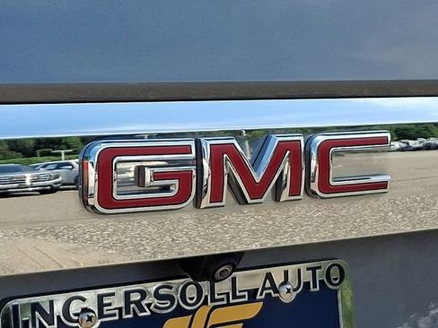 Used 2022 GMC Yukon SLE w/ Max Trailering Package AWD/4WD image 32