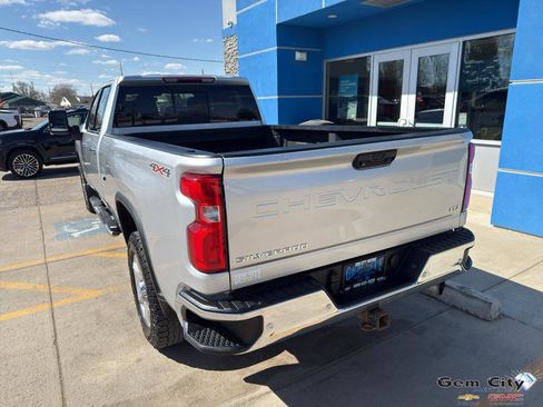 Used 2020 Chevrolet Silverado 3500 LTZ w/ LTZ Plus Package AWD/4WD image 7