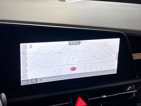 Used 2024 Kia Niro Wind FWD image 16