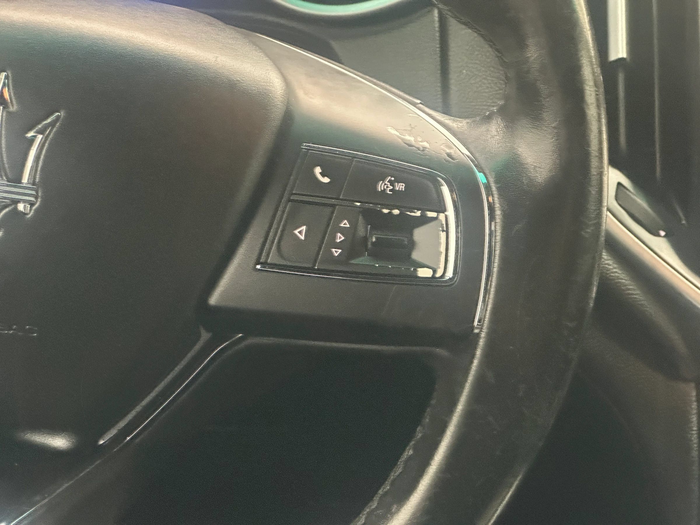 Used 2015 Maserati Ghibli RWD image 22