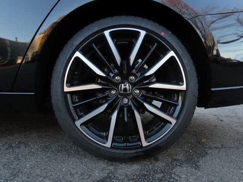 New 2026 Honda Accord Touring image 9