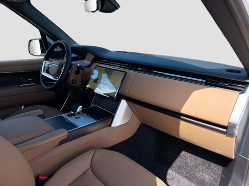 New 2026 Land Rover Range Rover SE AWD/4WD image 15