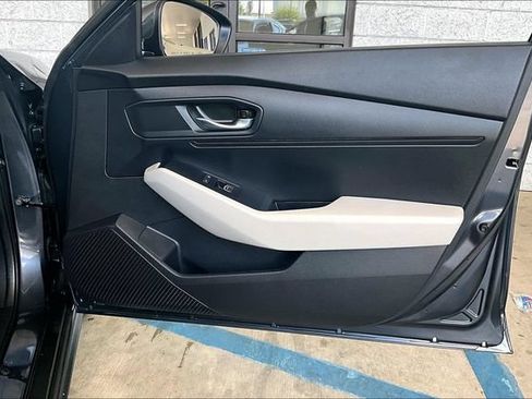 Used 2025 Honda Accord LX image 25