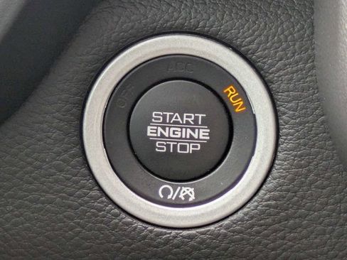 Certified 2023 RAM 1500 Big Horn AWD/4WD image 28