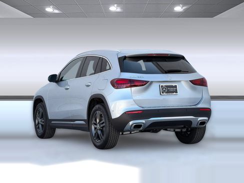 Used 2026 Mercedes-Benz GLA 250 image 3
