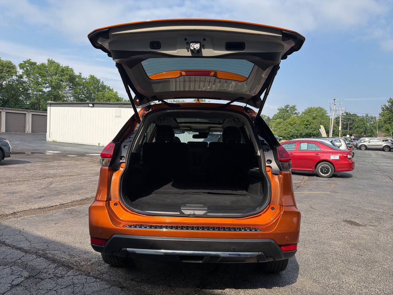 Used 2020 Nissan Rogue SL w/ Premium Package AWD/4WD image 25