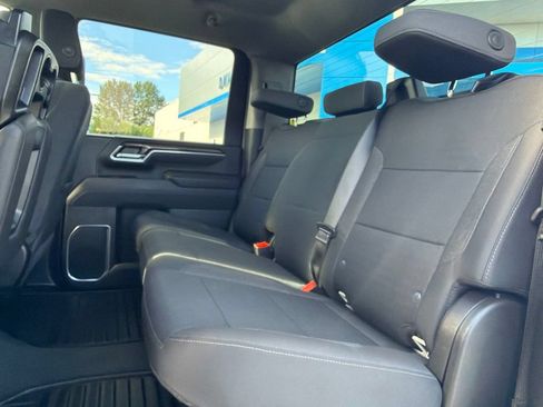 Used 2025 Chevrolet Silverado 2500 LT w/ Convenience Package AWD/4WD image 20