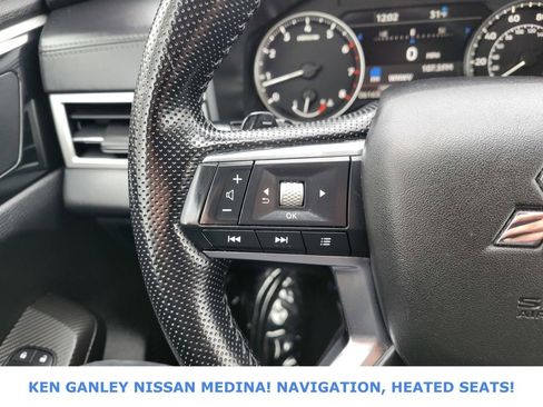 Used 2024 Mitsubishi Outlander image 32