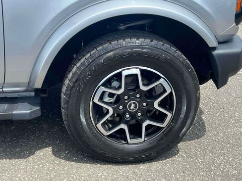 Used 2023 Ford Bronco Outer Banks AWD/4WD image 14