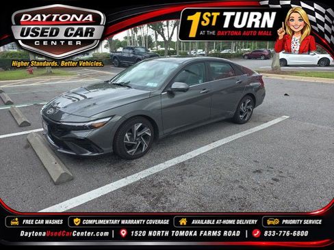 Used 2024 Hyundai Elantra Limited FWD image 1
