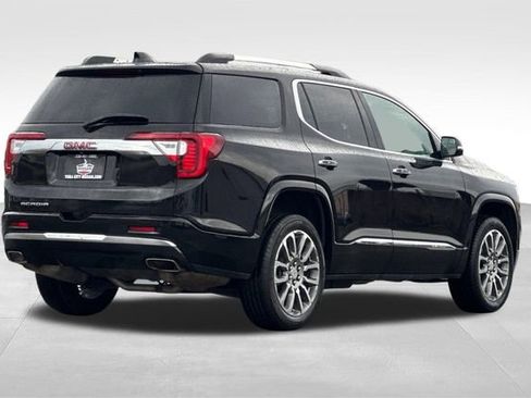 Used 2023 GMC Acadia Denali FWD image 4